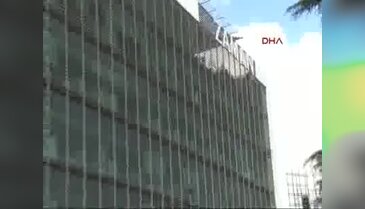Zaman gazetesi önünde hareketlilik -1