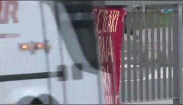 İstanbul'da bomba süsü verilmiş paket alarmı