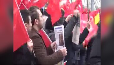 Zaman Gazetesi'ne kayyum atanmasına Bursa'da protesto