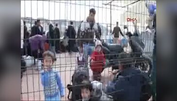 Dikili açıklarında 52 mülteci yakalandı