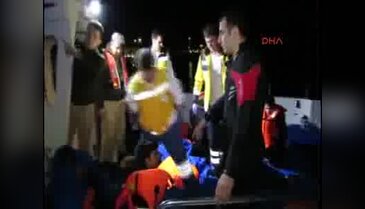 Kaçakları taşıyan tekne battı: 5 ölü