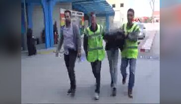 Telefon dolandırıcısı suçüstü yakalandı