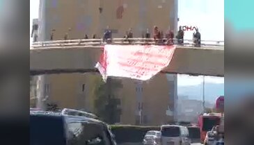 Kıdem tazminatı eyleminde yol kapattılar