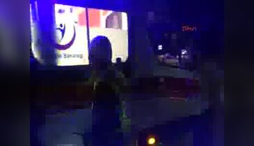 Takla atan otomobili kullanan polis öldü, hemşire eşi yaralandı