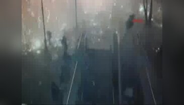 Ankara'daki patlama anı kamerada!