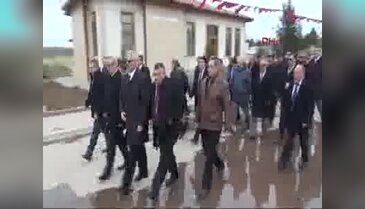 SGK Personelinden şehitlik ziyareti