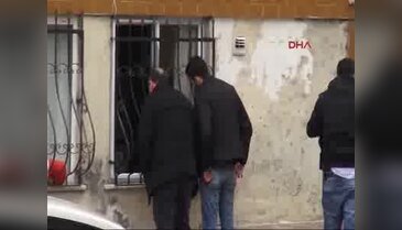 İstanbul'da havaya ateş edip kendini eve kilitledi