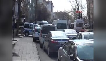 Ankara'da polis memuru, kadın polis ve yanındaki bir kişiyi silahla vurarak öldürdü