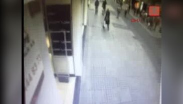 İstiklal Caddesi'ndeki patlama anı kamerada!