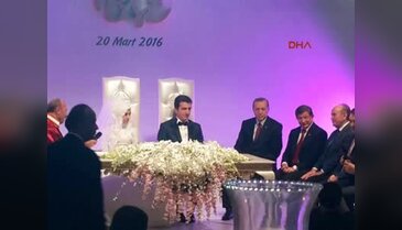 Erdoğan ve Davutoğlu nikah şahidi oldu