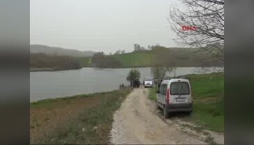 Şişme bot alabora oldu, 1 kişi gölette kayboldu