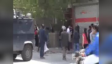 Okul önünde bomba süsü verilmiş düzenek