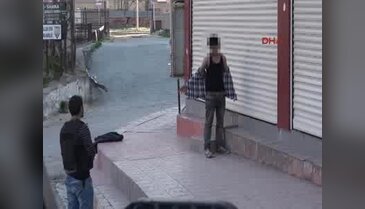 155'i arayarak bölgeden çıkmak isteyen gencin güvenli  tahliyesi sağlandı