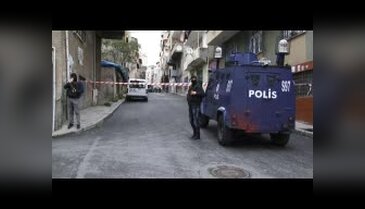 Şüpheli paketten demir parçaları çıktı