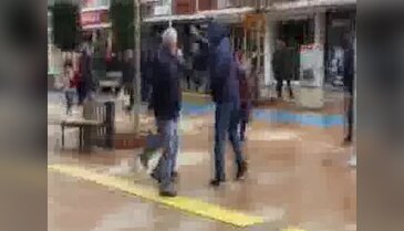 Bolu'da karşıt görüşlü iki grup kavga etti