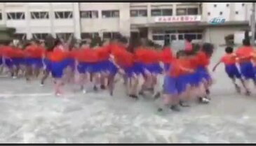 İp atlayan 54 öğrenci inanılmazı başardı