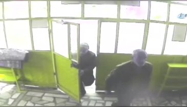 Türbeden 'havlu'lu hırsızlık