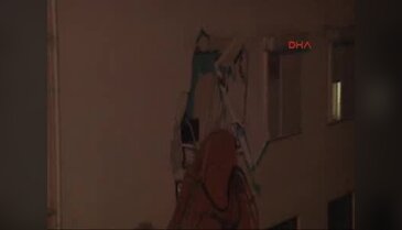 Yatak odasına iş makinesi girdi