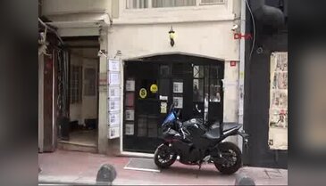İstanbul'da bir kadın dövülerek öldürüldü