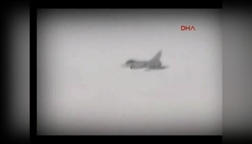 NATO uçaklarıyla Rus bakanı koruyan Su-27 uçakları arasındaki gerginlik