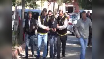 Aranan hükümlü atla kaçarken yakalandı