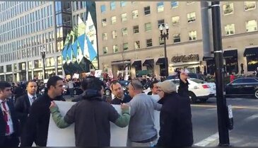 Erdoğan'ın korumalarından protestoculara ilginç müdahale