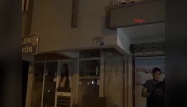Eski eşinin erkek arkadaşını dövdü