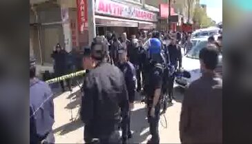 Polis kavgayı havaya ateş açarak bitirdi