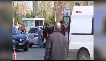 2 Polis evlerinde ölü bulundu (2)