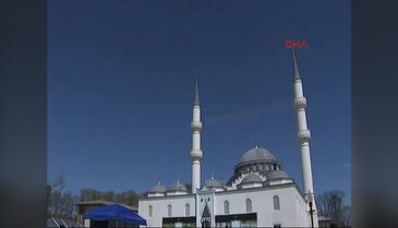 Görmez: İnancımızın reddettiği cinayetleri işleyen insanlar yüzünden asla başınızı öne eğmeyin