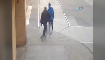 Kanada'da akıl hastası adam önüne geleni bıçakladı