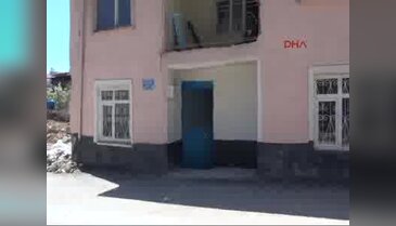 Eşini bastonla yaraladığı gerekçesiyle tutuklanan 95 yaşındaki Akgül, tahliye edildi