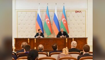 Cumhurbaşkanı Aliyev, Rusya Başbakanı Medvedev'i kabul etti