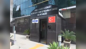 Lüks otomobille uyuşturucu ticareti