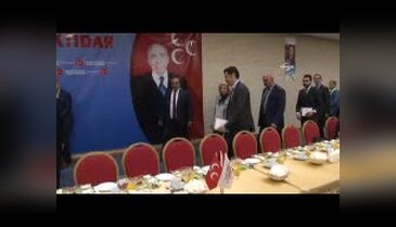 Oğan: Bahçeli yoruldu, bayrağı devretmesinin zamanı geldi
