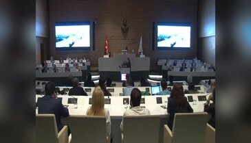 Bozbey: Ülkeye barış hakim olana kadar açık alan konserlerini iptal ediyoruz