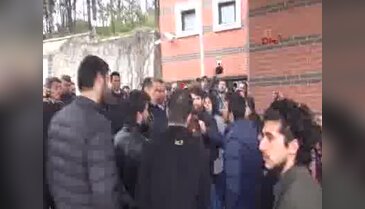 Eskişehir'de kampüs önünde arbede