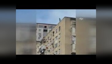 9'uncu kattan ölüme atladı