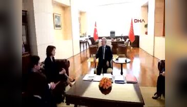 Kılıçdaroğlu, Bulgaristan'ın Ankara Büyükelçisi Nadezhda Nikolova Neynsky ile görüştü