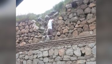 Bursa'da çocukların tehlikeli oyunu yürekleri ağızlara getirdi