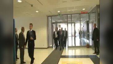 Kosova Başbakanı 2015 yılına ait çalışma raporunu sundu