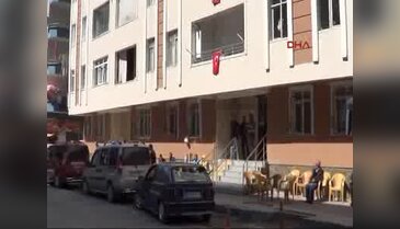 Şehidin 8 yaşındaki kızı 'Baba gitme' diye gözyaşı döktü
