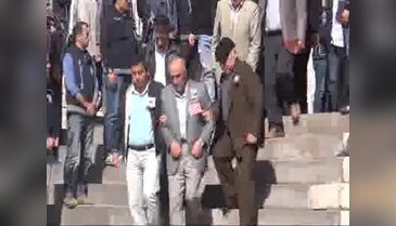 Şehit eşinden yürek yakan haykırış: Ömrüm gitme, yavrularını babasız koyma