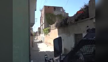 Nusaybin'de biri kadın 2 PKK'lı teslim oldu