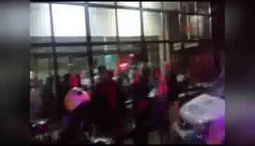 Hastanenin acil servisi karıştı