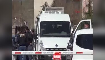 "FETÖ" operasyonunda gözaltında alınan 8 kişi adliyeye sevk edildi