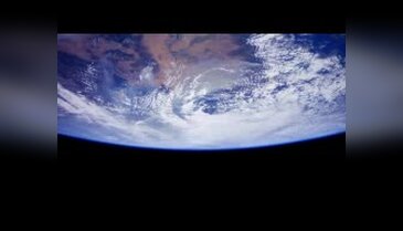 NASA'nın yeni Dünya görüntüleri büyüledi