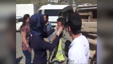 Bursa'da işçileri taşıyan minibüse TIR çarptı!