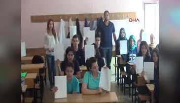 Bursalı öğrencilerden Asker ve Polisler için "Moral" dersi
