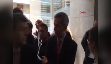 Hakim karşısına çıkacak akademisyenlere başkonsoloslardan destek